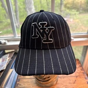 New York Yankees Hat Black  Embroidered Pinstripe Hat Cap